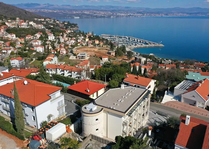 Sunny - Sea Ičići