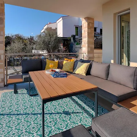 Appartement Sunny - Sea Ičići