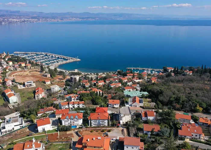 Sunny - Sea Ičići